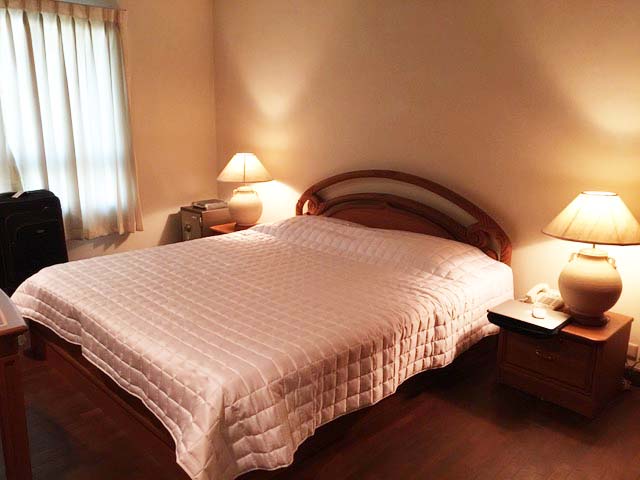 Condominium in Ploenchit 